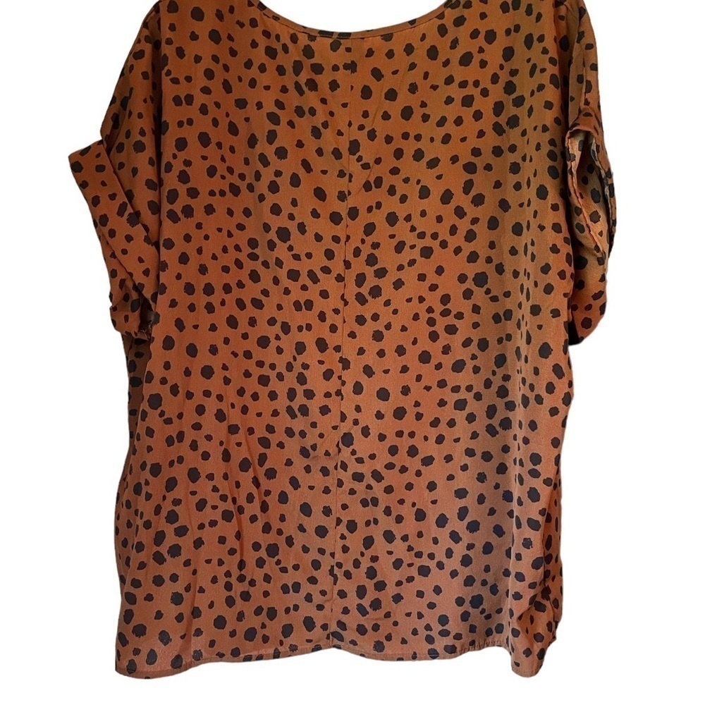 Emery Rose Women’s Short Sleeve Blouse - Picture 2 of 5